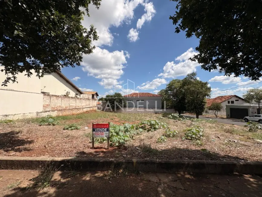 Foto 2 de Terreno / Lote à venda em Araraquara - SP
