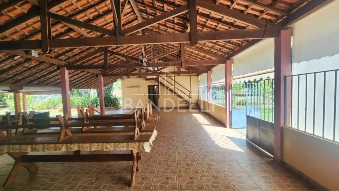 Chácara com 4 quartos à venda, 345m2 em Jardim Botânico, Araraquara - SP - imagem 8 Foto 8 de Chácara com 4 quartos à venda, 345m2 em Jardim Botânico, Araraquara - SP