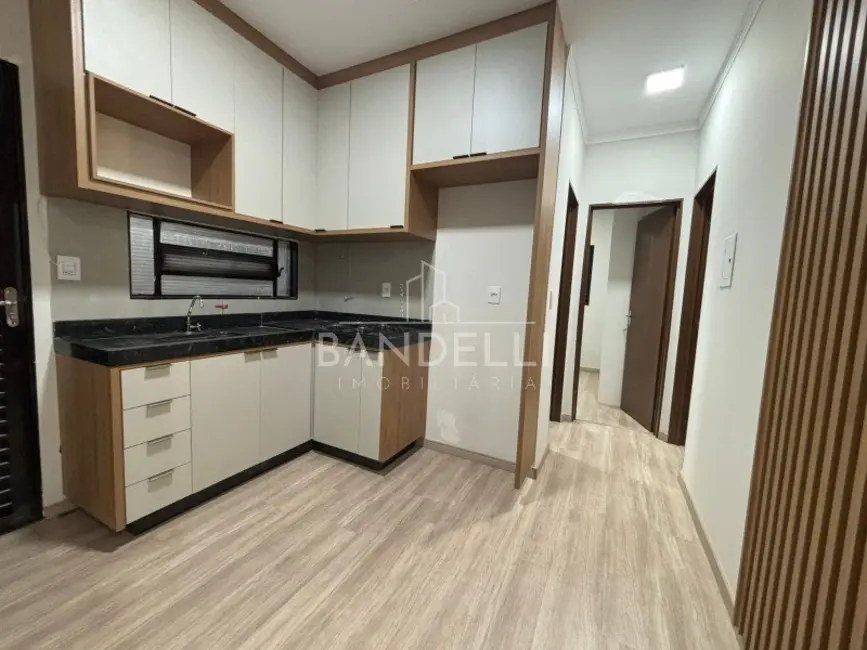 Casa com 2 quartos à venda, 80m2 em Parque Igaçaba, Araraquara - SP - imagem 6 Foto 6 de Casa com 2 quartos à venda, 80m2 em Parque Igaçaba, Araraquara - SP