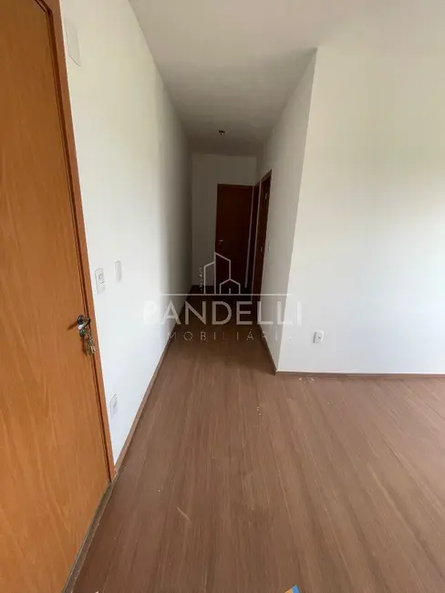 Apartamento com 2 quartos para alugar, 44m2 em Jardim Primor, Araraquara - SP - imagem 2 Foto 2 de Apartamento com 2 quartos para alugar, 44m2 em Jardim Primor, Araraquara - SP