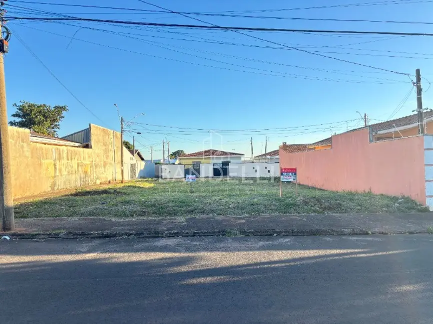 Foto 2 de Terreno / Lote à venda em Parque Residencial Vale do Sol, Araraquara - SP