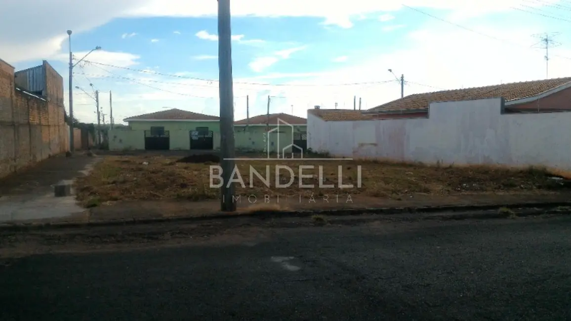 Foto 2 de Terreno / Lote à venda em Parque Residencial Vale do Sol, Araraquara - SP