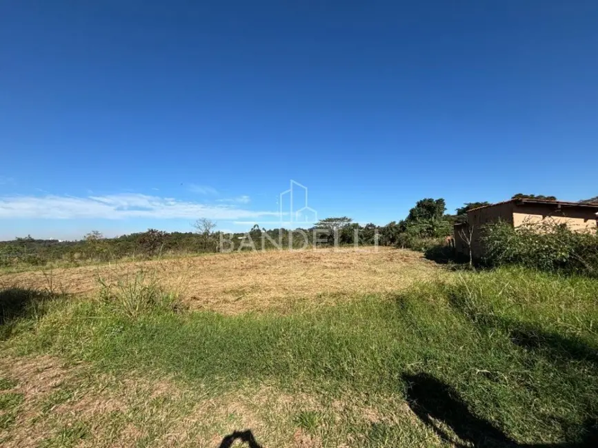 Foto 4 de Chácara à venda em Chácara Flora Araraquara, Araraquara - SP