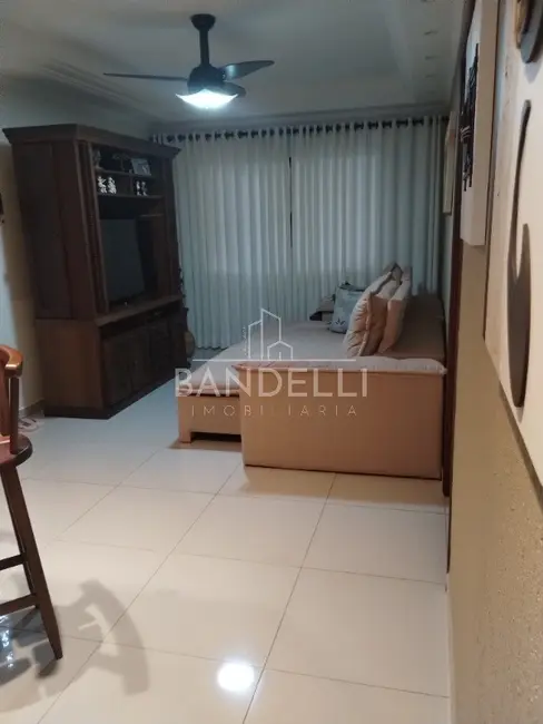Foto 4 de Casa com 2 quartos à venda, 166m2 em Jardim Gardênias, Araraquara - SP
