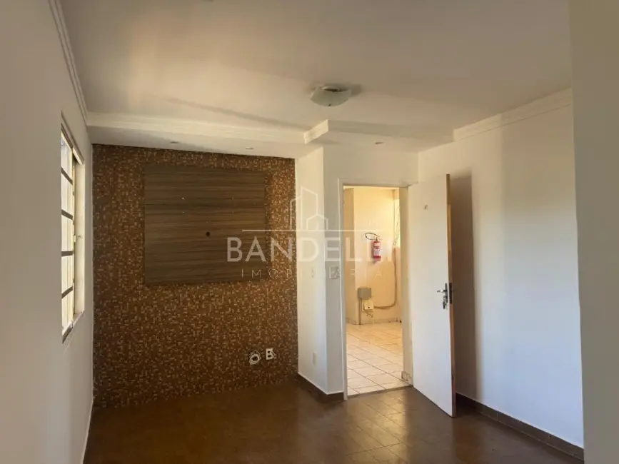 Foto 1 de Apartamento com 2 quartos à venda e para alugar, 51m2 em Vila Santa Maria (Vila Xavier), Araraquara - SP
