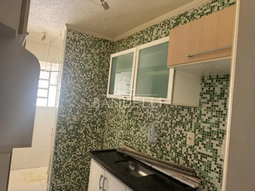 Foto 5 de Apartamento com 2 quartos à venda e para alugar, 51m2 em Vila Santa Maria (Vila Xavier), Araraquara - SP