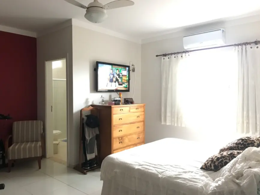 Casa com 3 quartos à venda, 348m2 em Vila Harmonia, Araraquara - SP - imagem 8 Foto 8 de Casa com 3 quartos à venda, 348m2 em Vila Harmonia, Araraquara - SP