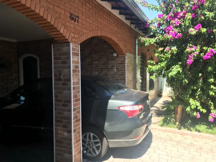 Casa com 3 quartos à venda, 194m2 em Vila José Bonifácio, Araraquara - SP - imagem 5 Foto 5 de Casa com 3 quartos à venda, 194m2 em Vila José Bonifácio, Araraquara - SP