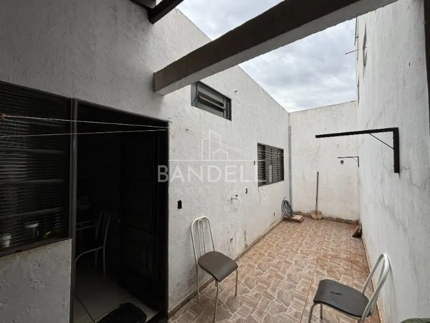 Sala Comercial com 1 quarto à venda, 121m2 em Jardim Santa Angelina, Araraquara - SP - imagem 4 Foto 4 de Sala Comercial com 1 quarto à venda, 121m2 em Jardim Santa Angelina, Araraquara - SP