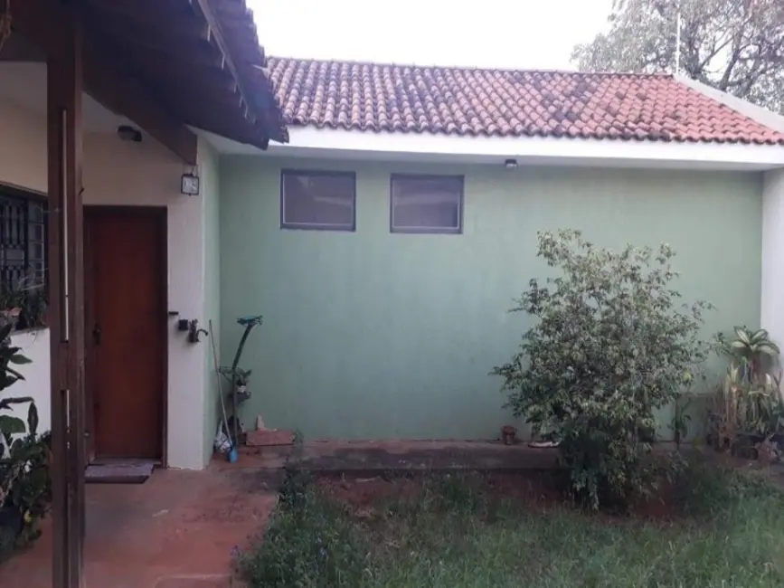 Casa com 3 quartos à venda, 398m2 em Vila José Bonifácio, Araraquara - SP - imagem 3 Foto 3 de Casa com 3 quartos à venda, 398m2 em Vila José Bonifácio, Araraquara - SP