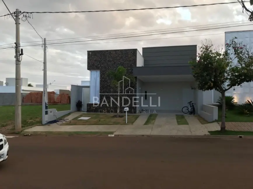 Foto 1 de Casa de Condomínio com 3 quartos à venda, 165m2 em Residencial Village Damha II, Araraquara - SP