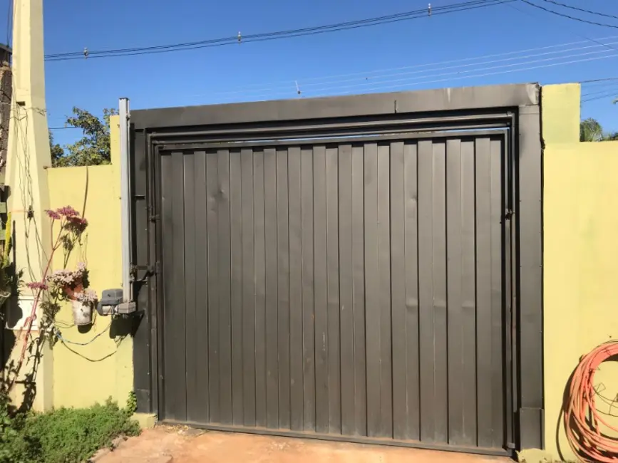 Chácara com 3 quartos à venda, 200m2 em Araraquara - SP - imagem 3 Foto 3 de Chácara com 3 quartos à venda, 200m2 em Araraquara - SP