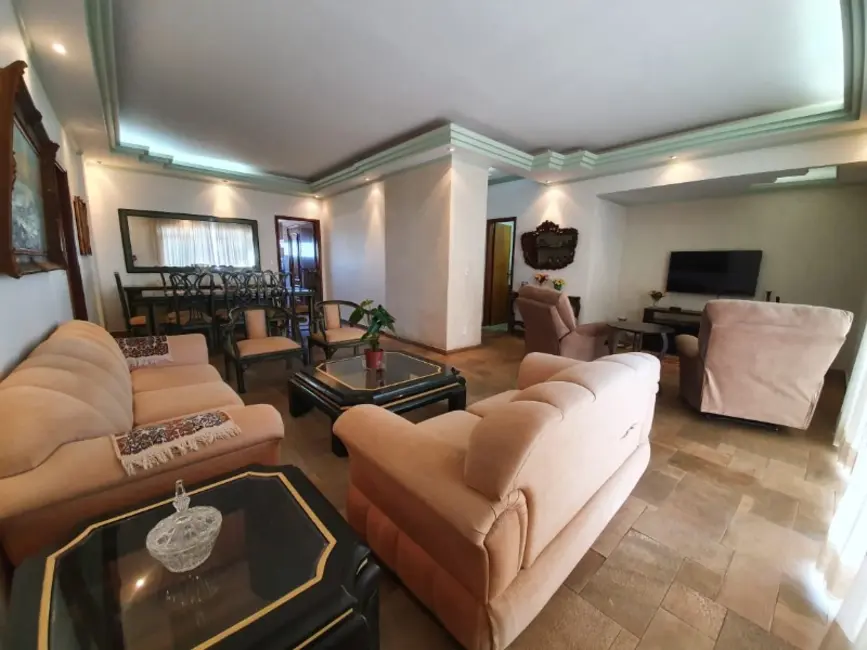 Apartamento com 3 quartos à venda, 268m2 em Centro, Araraquara - SP - imagem 7 Foto 7 de Apartamento com 3 quartos à venda, 268m2 em Centro, Araraquara - SP
