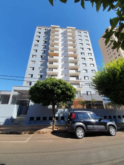 Foto 2 de Apartamento com 3 quartos à venda, 268m2 em Centro, Araraquara - SP