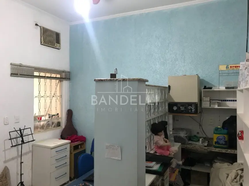 Sala Comercial com 3 quartos à venda e para alugar, 240m2 em Centro, Araraquara - SP - imagem 8 Foto 8 de Sala Comercial com 3 quartos à venda e para alugar, 240m2 em Centro, Araraquara - SP