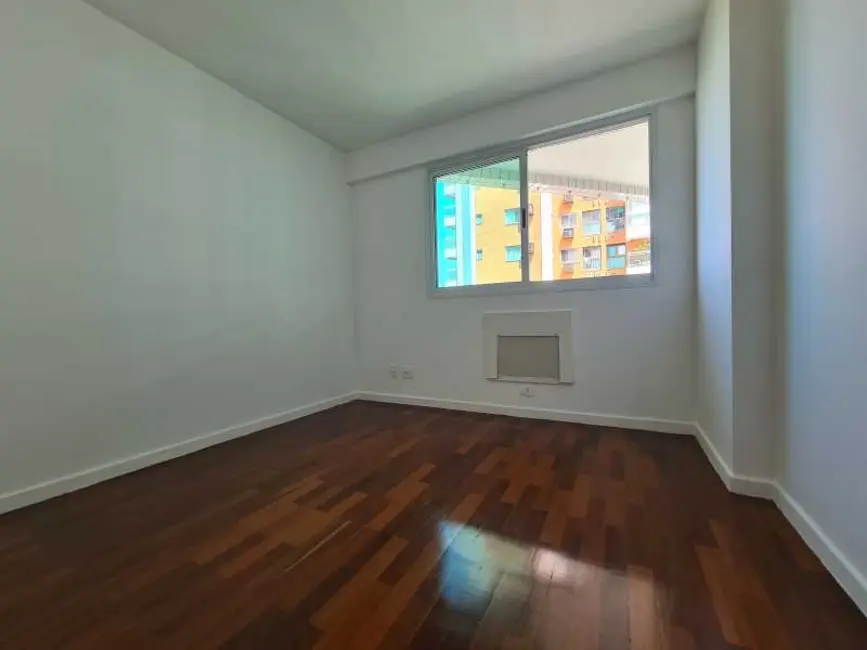 Apartamento com 2 quartos à venda, 101m2 em Barra da Tijuca, Rio De Janeiro - RJ - imagem 8 Foto 8 de Apartamento com 2 quartos à venda, 101m2 em Barra da Tijuca, Rio De Janeiro - RJ