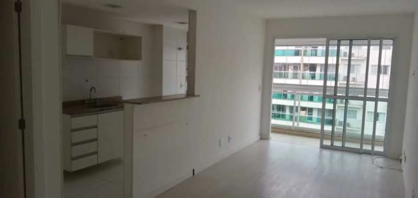 Apartamento com 2 quartos à venda, 75m2 em Recreio dos Bandeirantes, Rio De Janeiro - RJ - imagem 8 Foto 8 de Apartamento com 2 quartos à venda, 75m2 em Recreio dos Bandeirantes, Rio De Janeiro - RJ