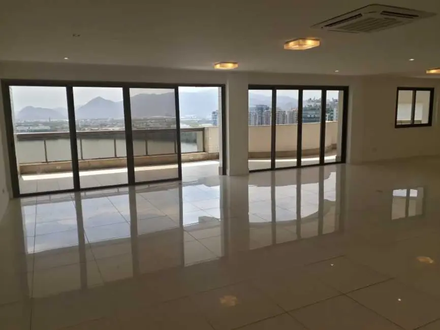 Foto 1 de Apartamento com 4 quartos à venda, 407m2 em Barra da Tijuca, Rio De Janeiro - RJ