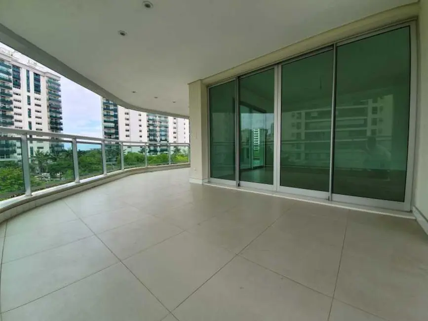 Apartamento com 4 quartos à venda, 402m2 em Barra da Tijuca, Rio De Janeiro - RJ - imagem 3 Foto 3 de Apartamento com 4 quartos à venda, 402m2 em Barra da Tijuca, Rio De Janeiro - RJ