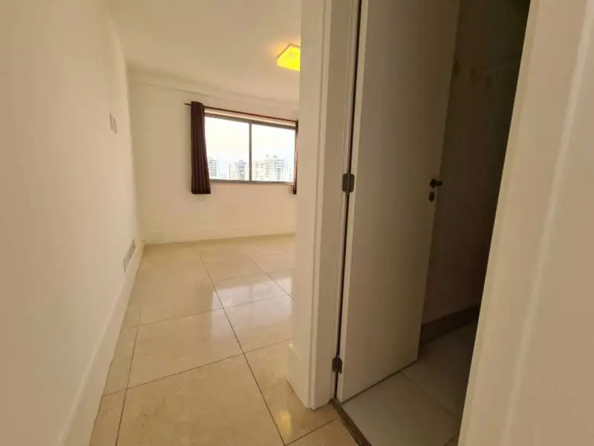 Foto 9 de Apartamento com 4 quartos à venda, 229m2 em Barra da Tijuca, Rio De Janeiro - RJ