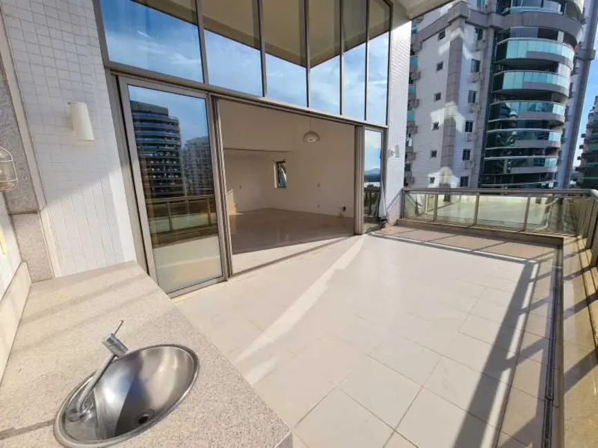 Foto 2 de Apartamento com 4 quartos à venda, 229m2 em Barra da Tijuca, Rio De Janeiro - RJ