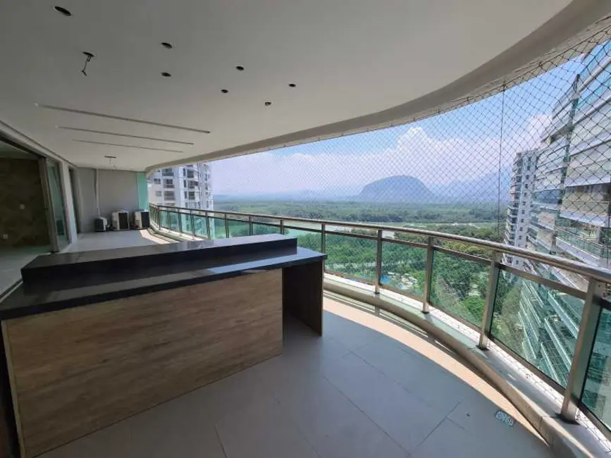 Foto 1 de Apartamento com 4 quartos à venda, 330m2 em Barra da Tijuca, Rio De Janeiro - RJ