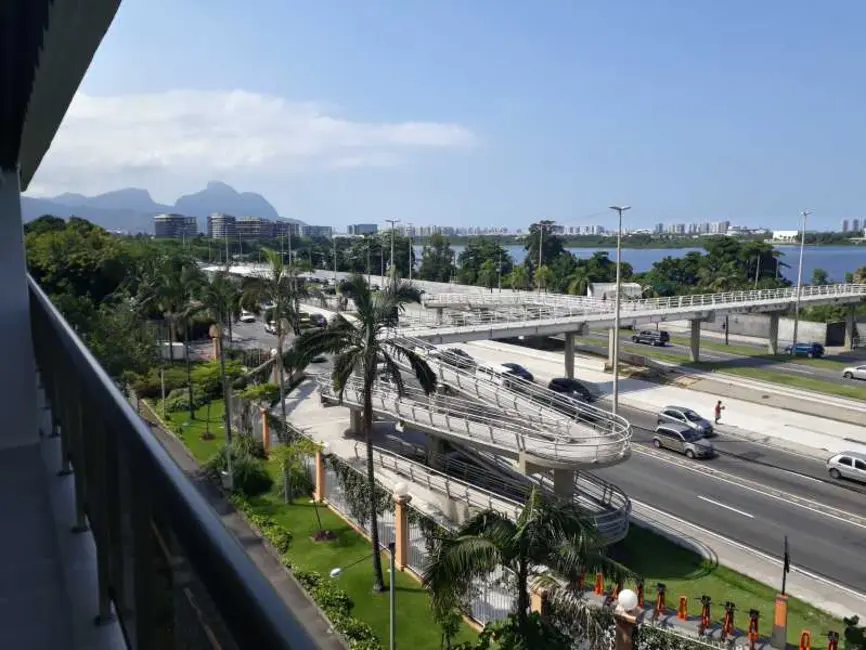 Foto 9 de Apartamento com 4 quartos à venda, 147m2 em Jacarepaguá, Rio De Janeiro - RJ