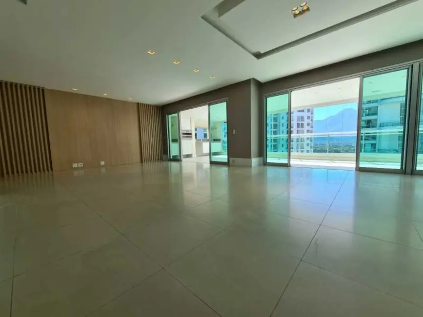 Foto 1 de Apartamento com 4 quartos à venda, 296m2 em Barra da Tijuca, Rio De Janeiro - RJ