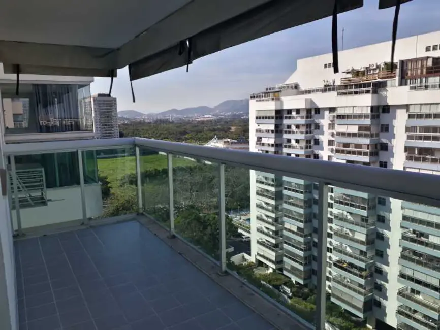 Foto 3 de Apartamento com 2 quartos à venda, 158m2 em Jacarepaguá, Rio De Janeiro - RJ