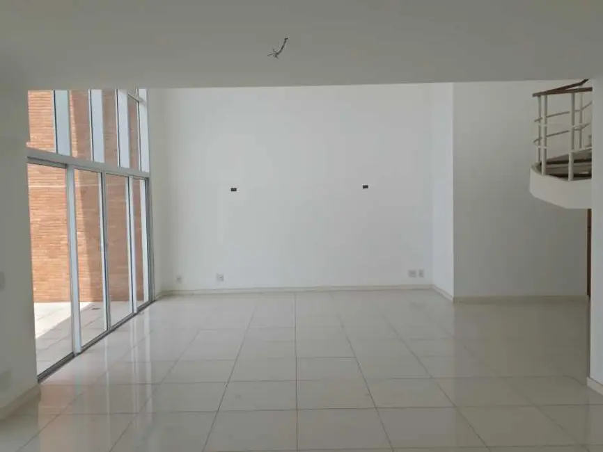 Apartamento com 4 quartos à venda, 487m2 em Barra da Tijuca, Rio De Janeiro - RJ - imagem 6 Foto 6 de Apartamento com 4 quartos à venda, 487m2 em Barra da Tijuca, Rio De Janeiro - RJ