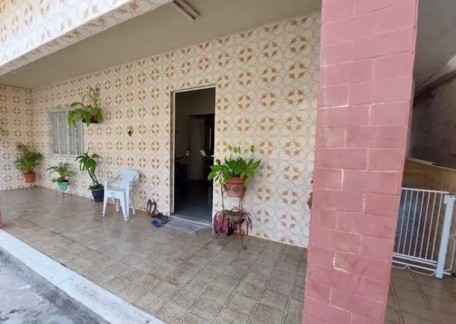 Foto 2 de Casa com 2 quartos à venda, 100m2 em Barro Vermelho, Sao Goncalo - RJ