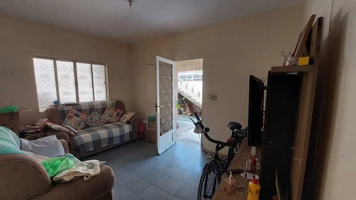 Casa com 2 quartos à venda, 100m2 em Barro Vermelho, Sao Goncalo - RJ - imagem 3 Foto 3 de Casa com 2 quartos à venda, 100m2 em Barro Vermelho, Sao Goncalo - RJ