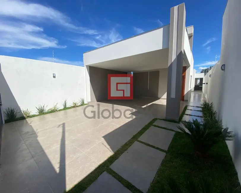 Foto 1 de Casa com 3 quartos à venda, 280m2 em Ibituruna, Montes Claros - MG