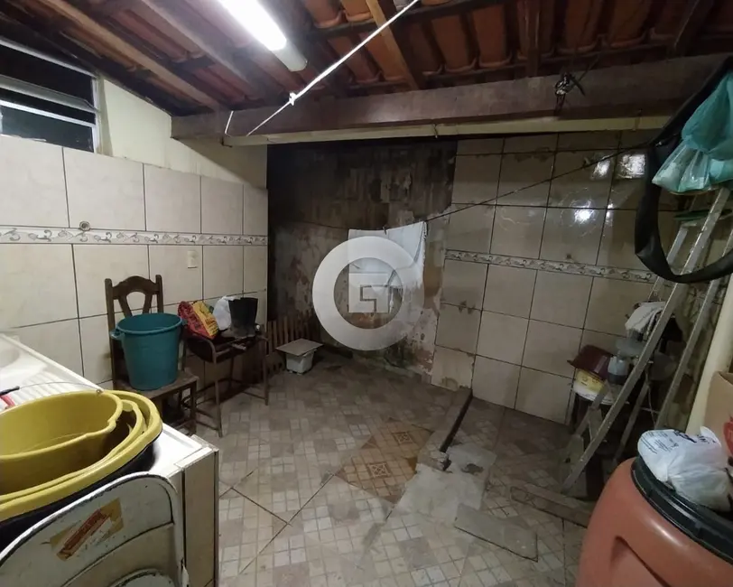 Foto 2 de Casa com 3 quartos à venda, 200m2 em Dona Gregória, Montes Claros - MG