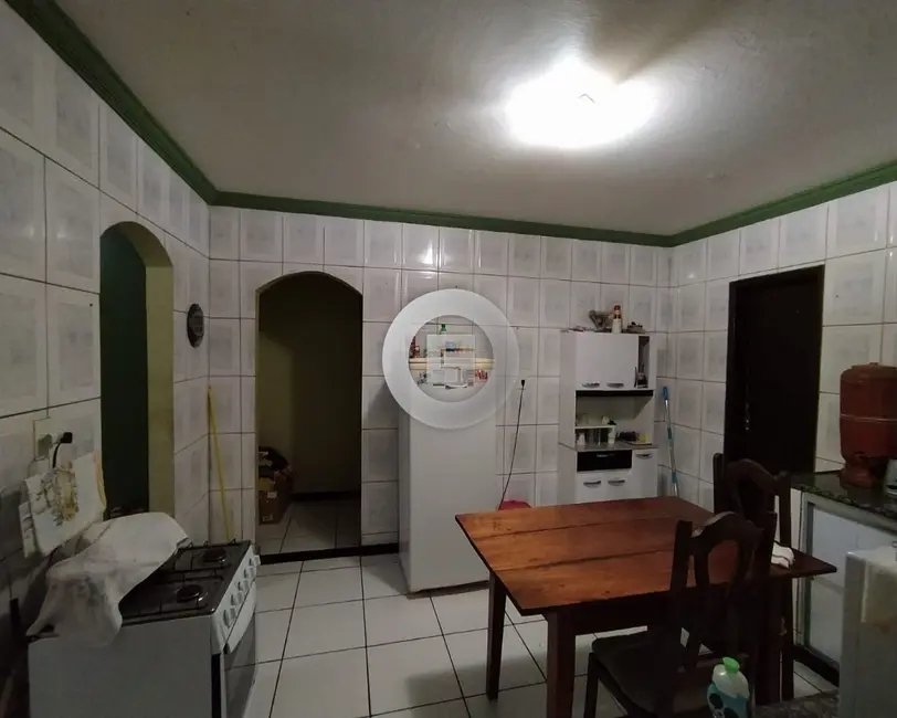 Foto 1 de Casa com 3 quartos à venda, 200m2 em Dona Gregória, Montes Claros - MG