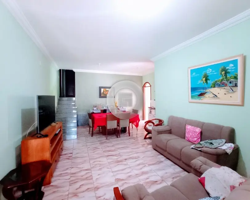 Foto 1 de Casa com 4 quartos à venda e para alugar, 500m2 em São José, Montes Claros - MG