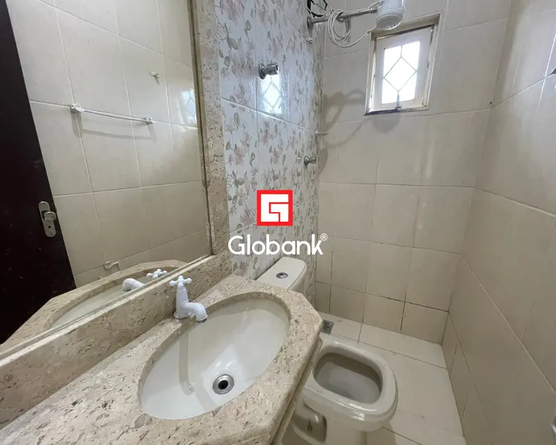 Foto 2 de Apartamento com 1 quarto para alugar, 60m2 em Planalto, Montes Claros - MG