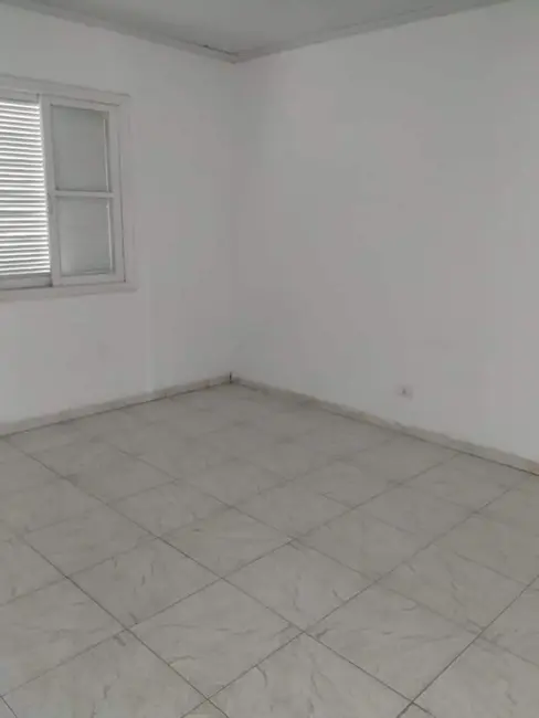 Foto 2 de Casa com 3 quartos à venda, 130m2 em Vila Liviero, São Paulo - SP