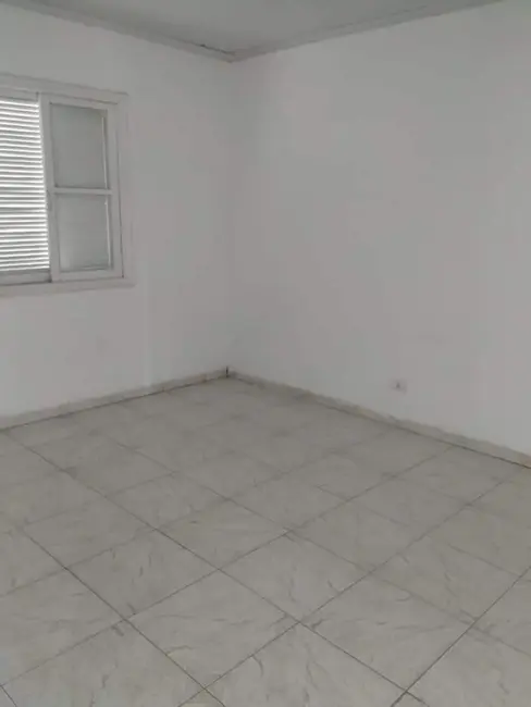 Casa com 3 quartos à venda, 130m2 em Vila Liviero, São Paulo - SP - imagem 2 Foto 2 de Casa com 3 quartos à venda, 130m2 em Vila Liviero, São Paulo - SP