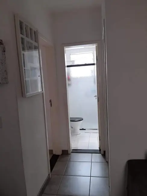 Foto 3 de Apartamento com 2 quartos à venda, 50m2 em Parque Aeroporto, Taubate - SP