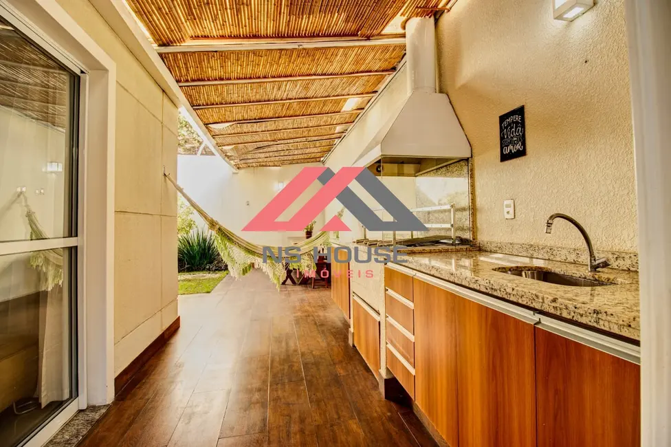 Foto 1 de Casa de Condomínio com 3 quartos à venda, 210m2 em Demarchi, Sao Bernardo Do Campo - SP