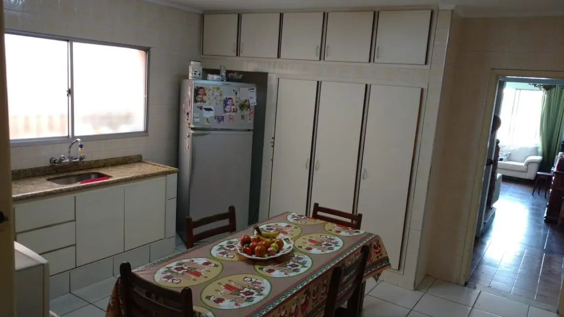 Foto 4 de Casa com 3 quartos à venda, 139m2 em Vila Paulo Silas, São Paulo - SP