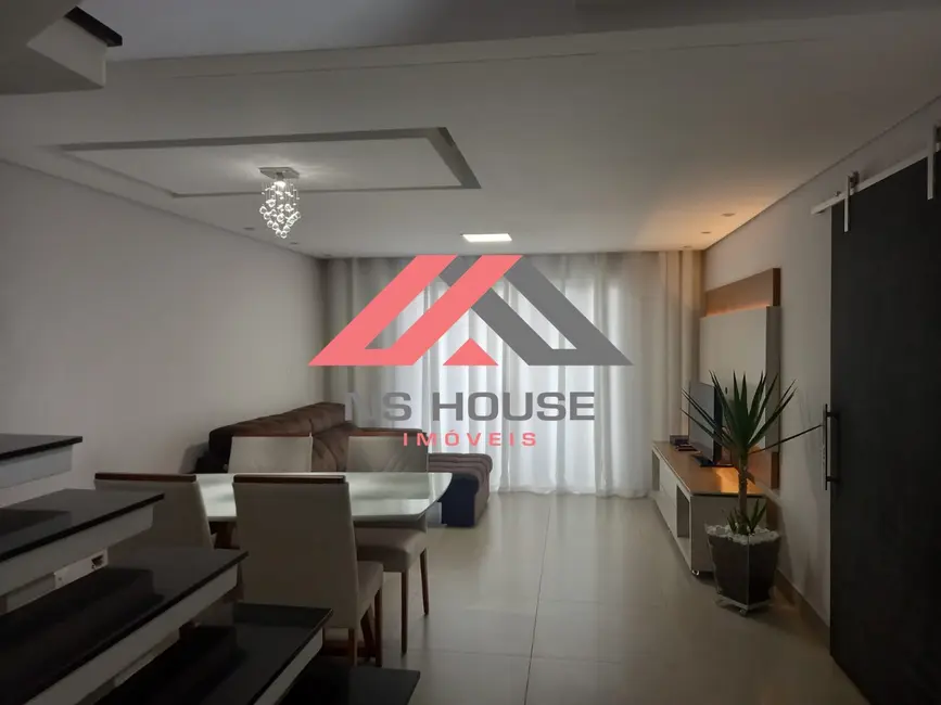 Foto 1 de Casa com 2 quartos à venda, 200m2 em Vila Sacadura Cabral, Santo Andre - SP