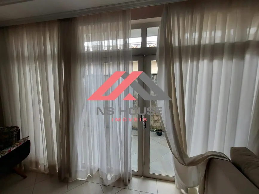 Foto 9 de Casa com 4 quartos à venda, 201m2 em Jardim São Caetano, Sao Caetano Do Sul - SP