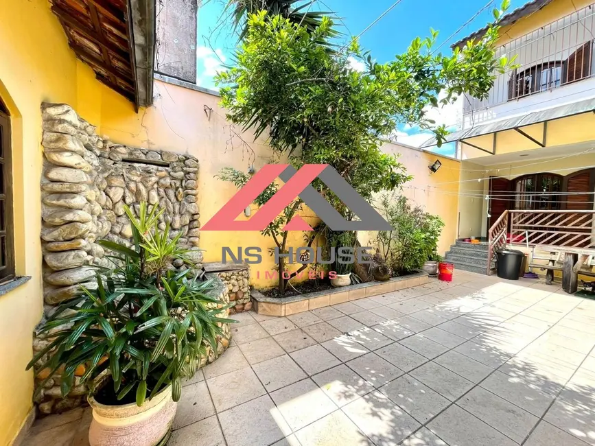 Casa com 3 quartos à venda, 210m2 em Sao Caetano Do Sul - SP - imagem 4 Foto 4 de Casa com 3 quartos à venda, 210m2 em Sao Caetano Do Sul - SP