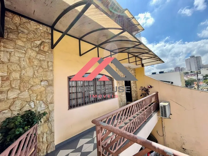 Casa com 3 quartos à venda, 210m2 em Sao Caetano Do Sul - SP - imagem 5 Foto 5 de Casa com 3 quartos à venda, 210m2 em Sao Caetano Do Sul - SP