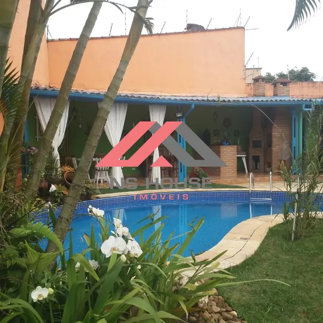 Foto 1 de Casa com 3 quartos à venda, 200m2 em Itanhaem - SP
