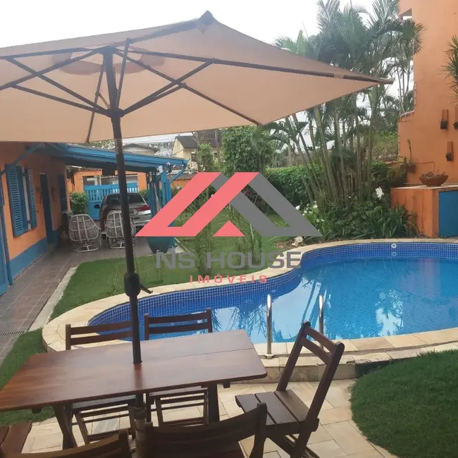 Foto 4 de Casa com 3 quartos à venda, 200m2 em Itanhaem - SP