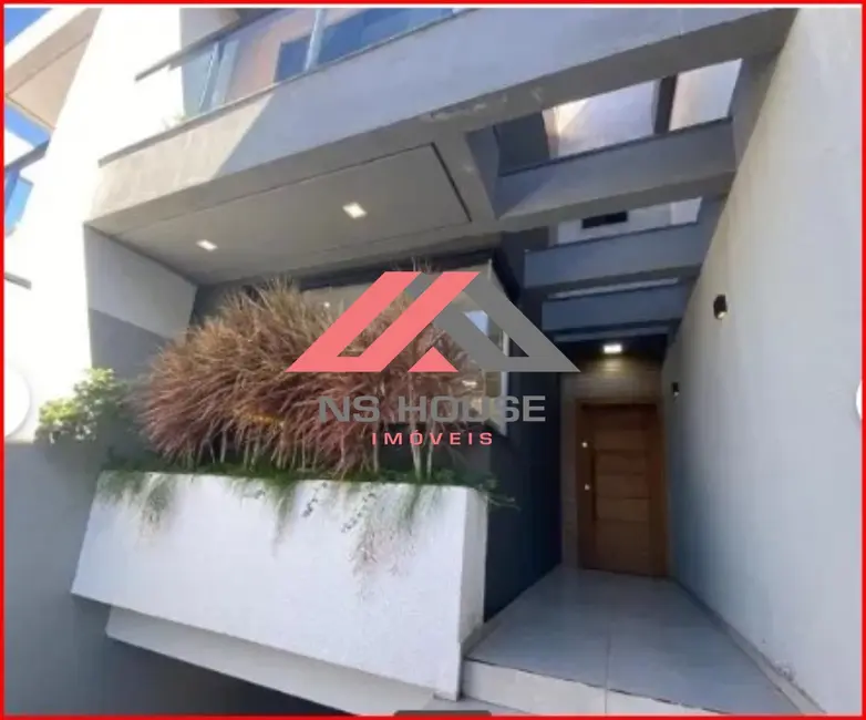 Foto 2 de Casa com 3 quartos à venda, 200m2 em São João Clímaco, São Paulo - SP