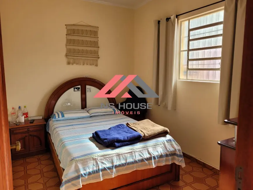 Casa com 3 quartos à venda, 326m2 em Vila Zelina, São Paulo - SP - imagem 5 Foto 5 de Casa com 3 quartos à venda, 326m2 em Vila Zelina, São Paulo - SP